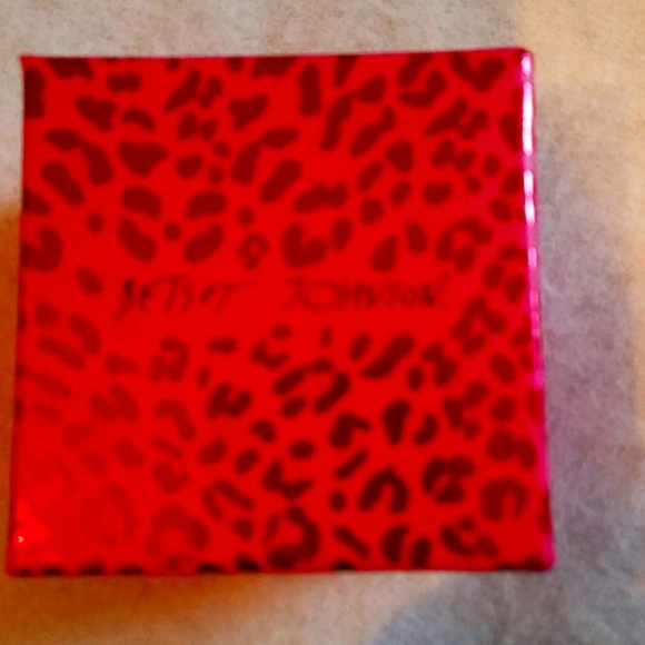 NWT.  Betsey Johnson Rhinestone Serpent Earrings - Picture 4 of 4